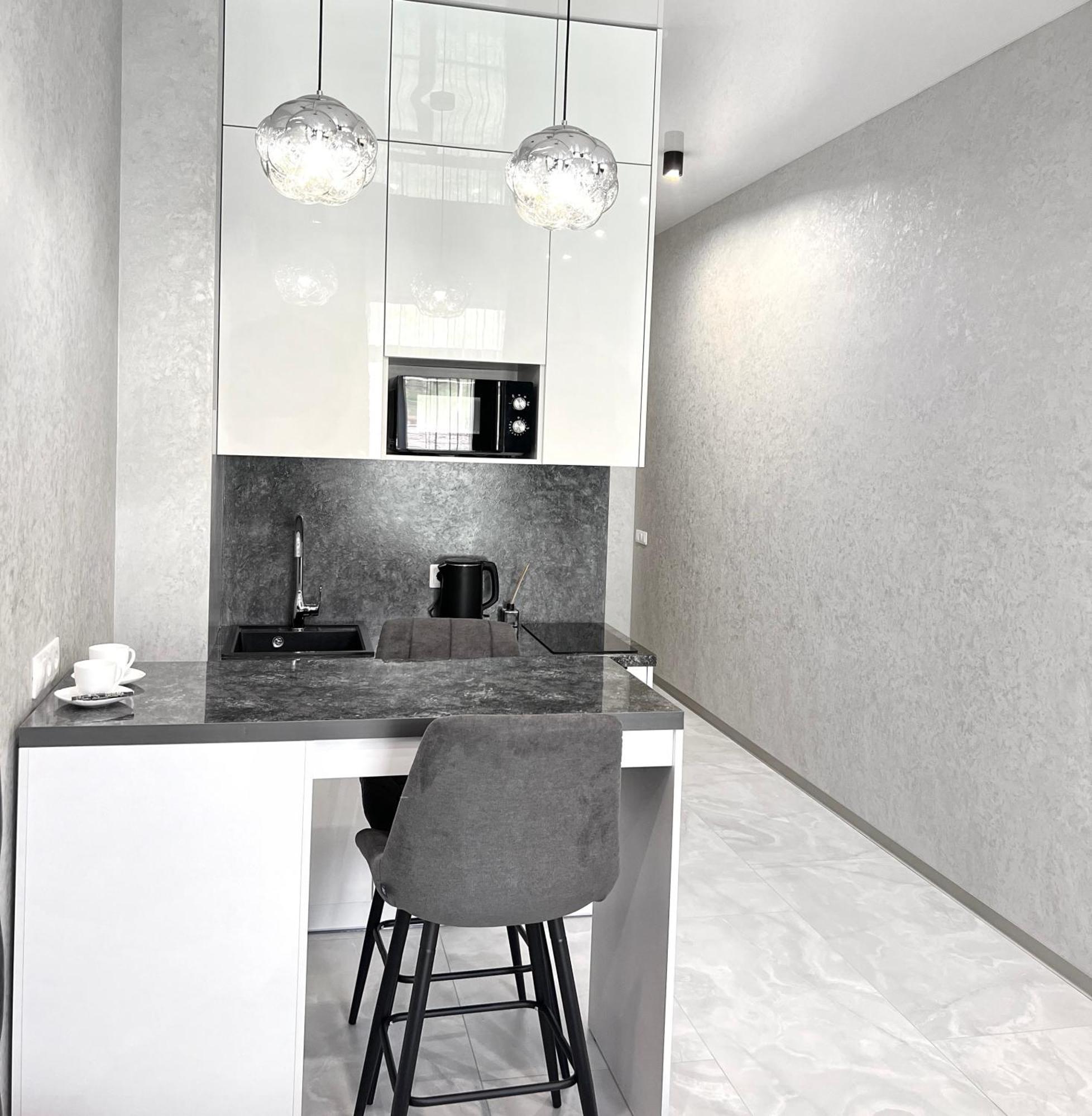Vem Apartment Калипсо Odessa Exteriör bild