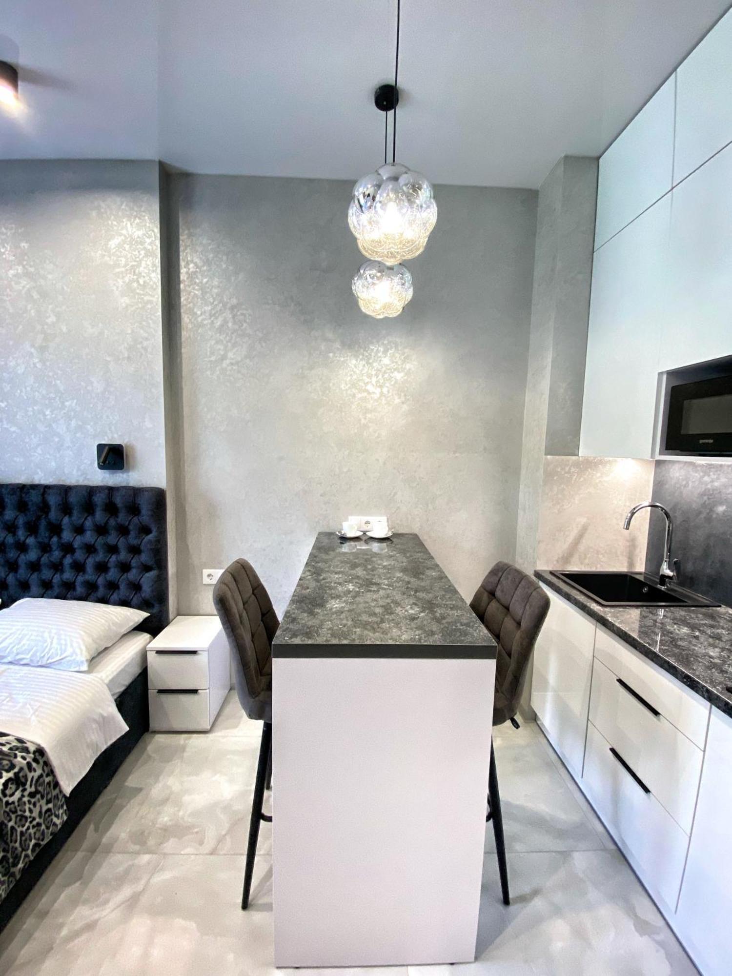 Vem Apartment Калипсо Odessa Exteriör bild